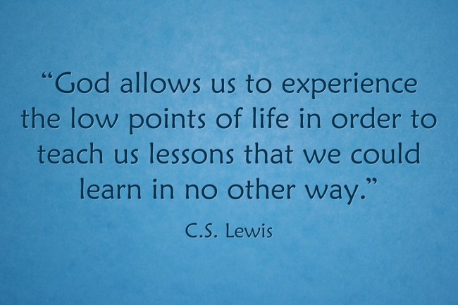 god-allows-us-to-experience-the-low-points-of-life-in-quozio